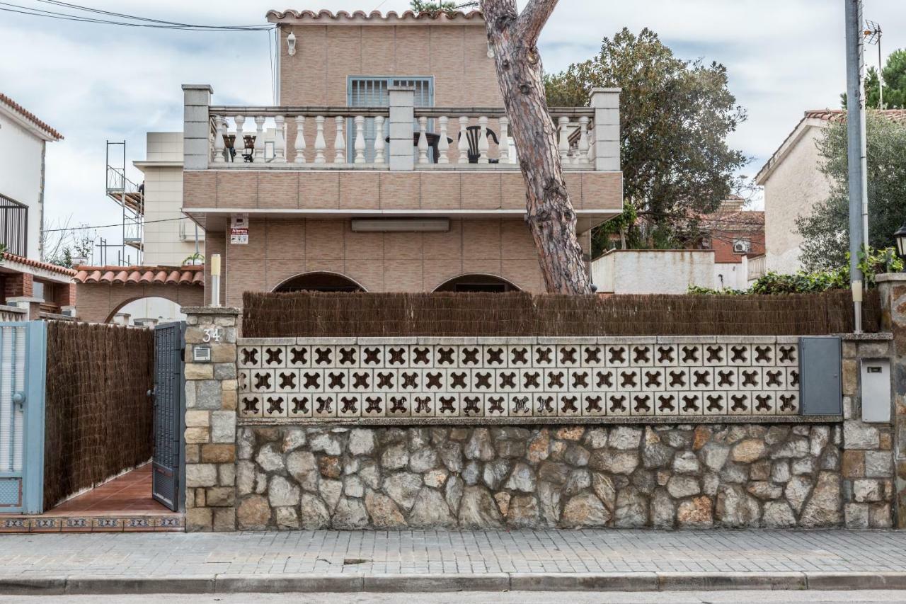 Casa Samara Villa Castelldefels Exterior photo
